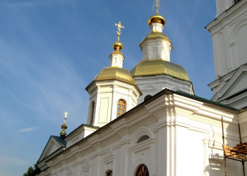 Храм в Серафимо-Дивеевском  монастыре, Россия. Фото 4 – фотографии России