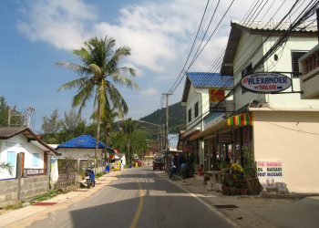 Улица в Камала-Бич, Тайланд. Фото 1 – фотографии Таиланда