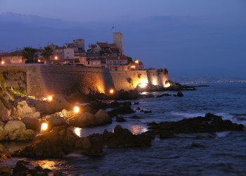 Вечер в Антибе, Франция – фотографии Франции