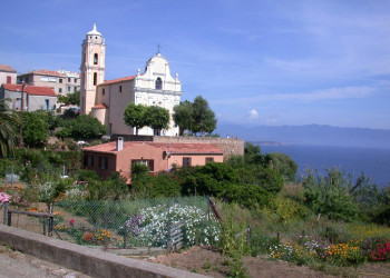 Церковь в Каржезе, Франция. Фото 3 – фотографии Франции