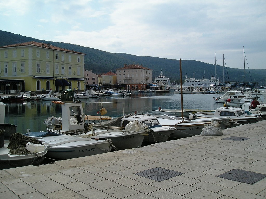 Яхты и катера в Цресе, Хорватия. Фото 4 – фотографии Хорватии