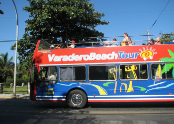 Туристы в Варадеро, Куба – фотографии Кубы