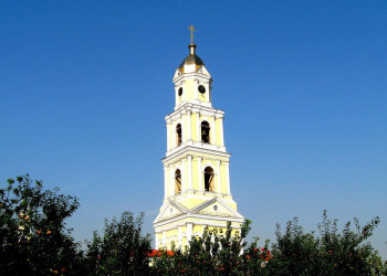 Башня в Серафимо-Дивеевском монастыре, Россия – фотографии России