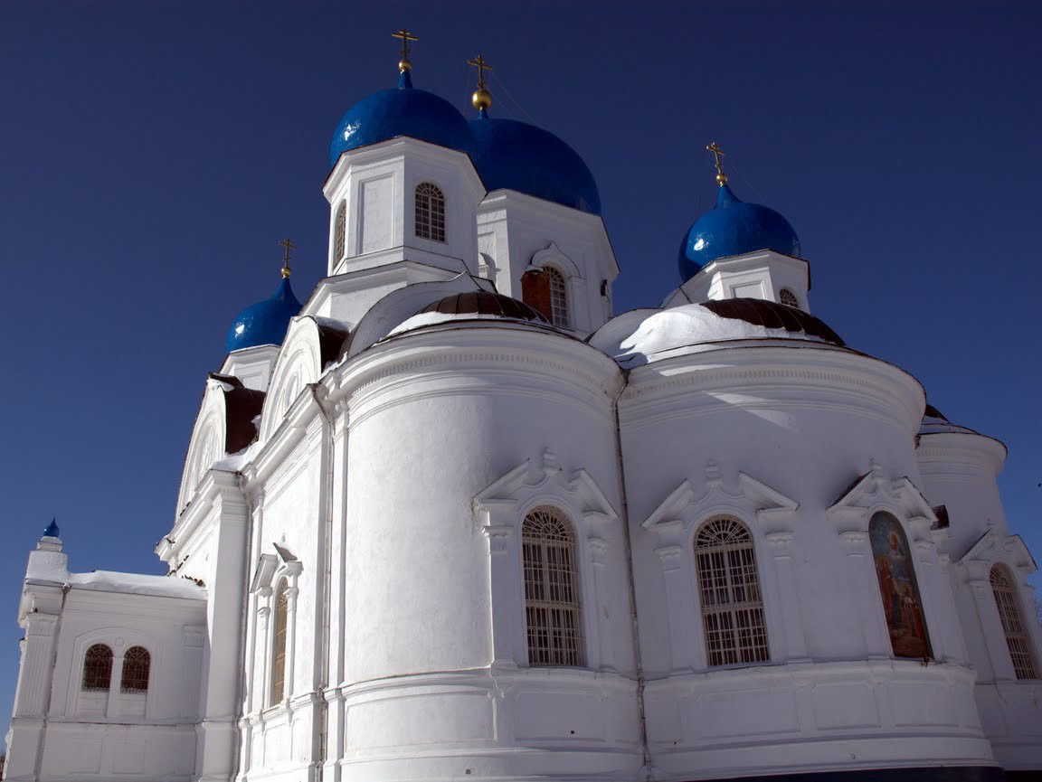 Храм в Боголюбово, Россия. Фото 7 – фотографии России