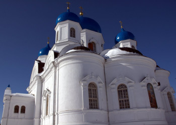 Храм в Боголюбово, Россия. Фото 7 – фотографии России