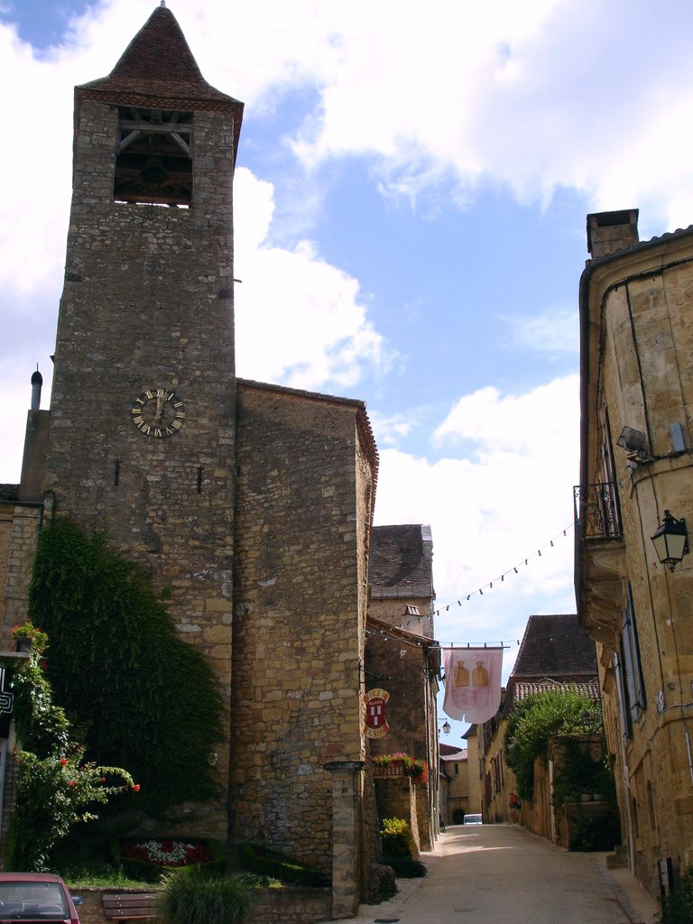 Улица в Бельве, Франция. Фото 5 – фотографии Франции