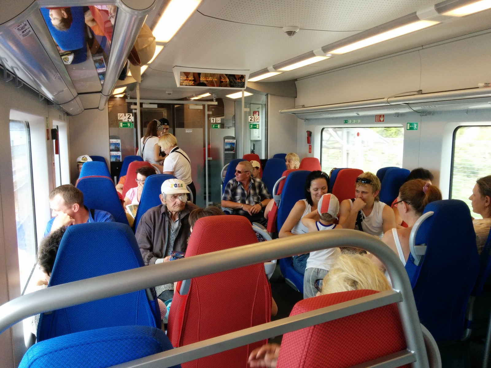 В электричке до Туапсе – фотографии России