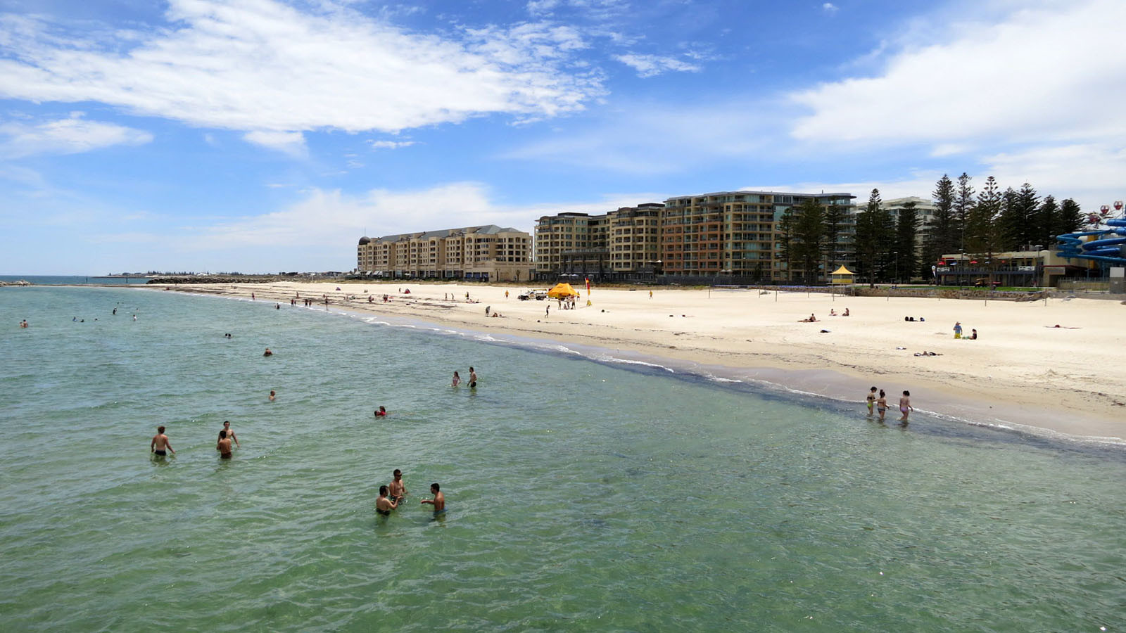 Пляж Гленелг (Glenelg) в городе Аделаида – фотографии Австралии