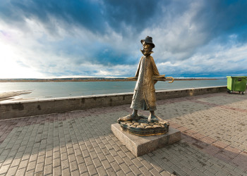 Памятник Чехову, Томск. Фото 1 – фотографии России