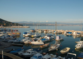 Лодочная станция в Ичичи, Хорватия. Фото 1 – фотографии Хорватии