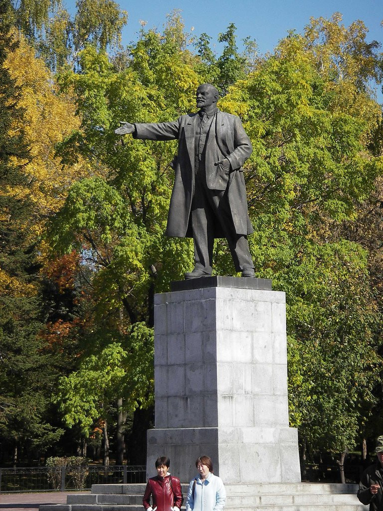 Памятник В.И. Ленину, Россия – фотографии России