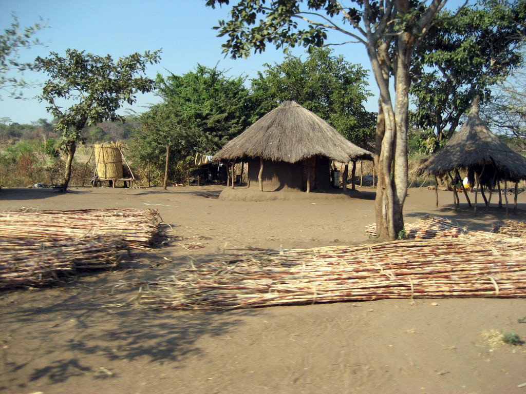 Местные хижины – фотографии Замбии