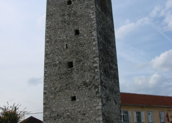 Башня в Подгорица, Черногория – фотографии Черногории