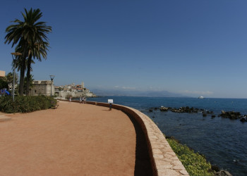 Набережная в Антиб, Франция. Фото 15 – фотографии Франции