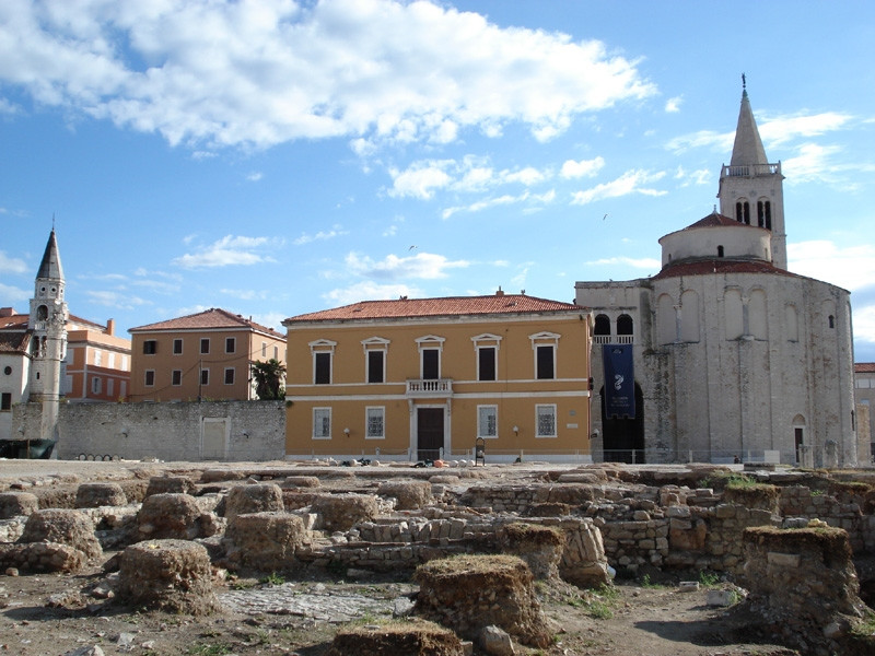 Развалины в Задаре, Хорватия – фотографии Хорватии