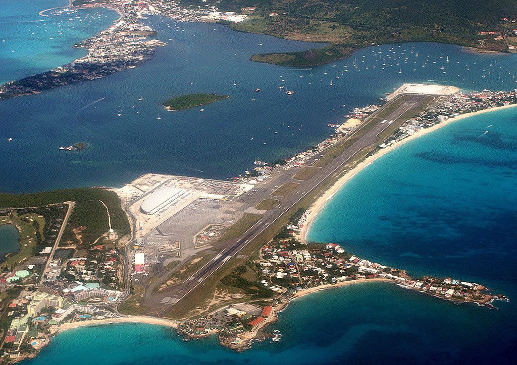 Международный аэропорт Принцессы Юлианы (Princess Juliana) – фотографии Синт-Мартена