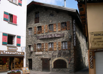 Дома в Межеве, Франция – фотографии Франции