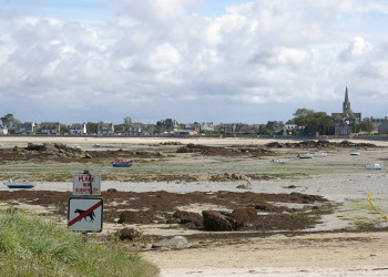 Отлив в Бриньогане, Франция – фотографии Франции