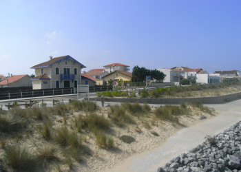 Дома в Мимизане, Франция. Фото 1 – фотографии Франции