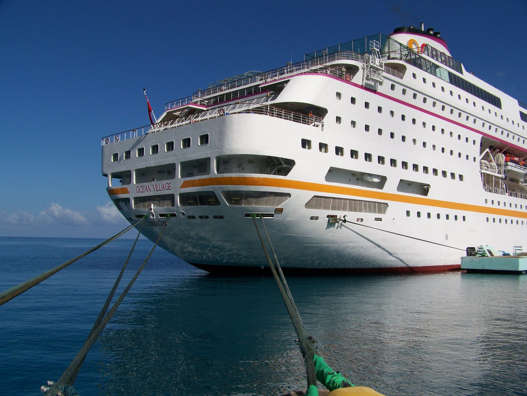 Корабль в Очо Риос, Ямайка. Фото 1 – фотографии Ямайки