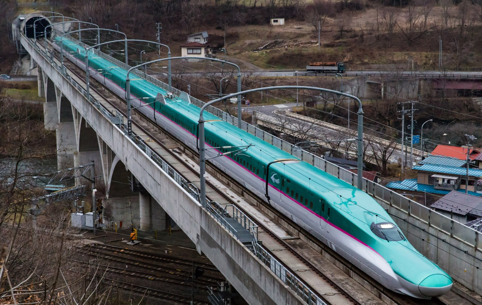 Японский супер-поезд Синкансэн H5. Фото 3 – фотографии Японии
