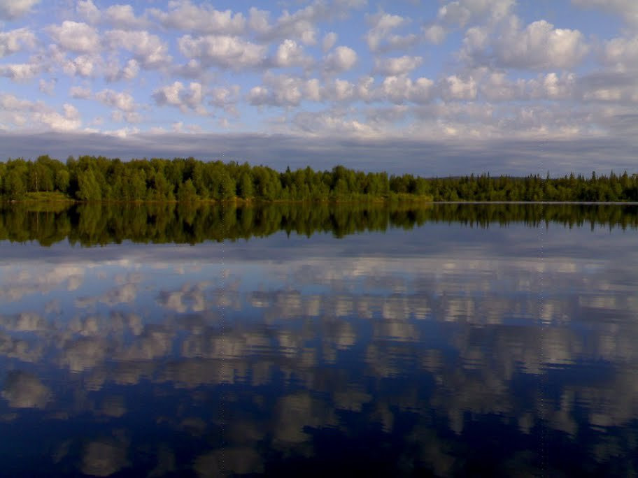 Озеро в Мурманске, Россия – фотографии России