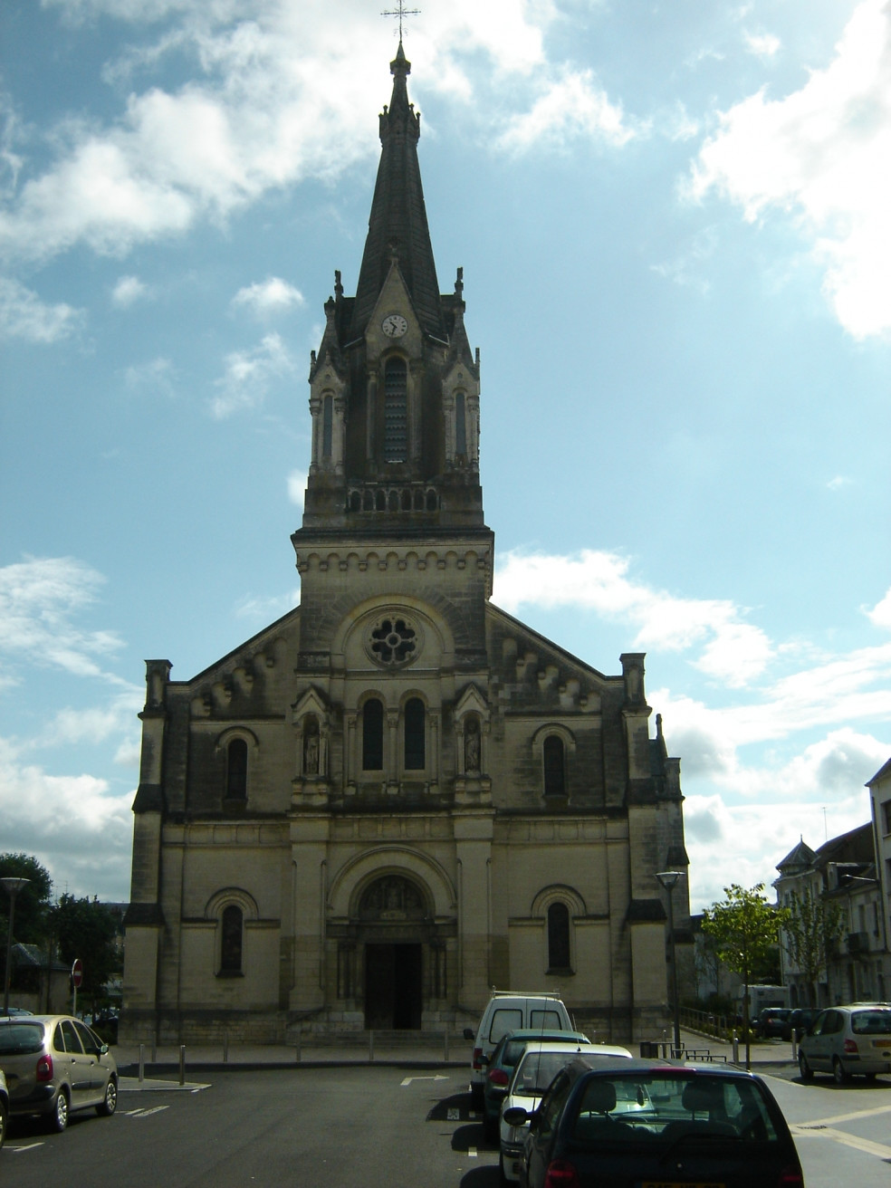 Церковь в Туре, Франция. Фото 1 – фотографии Франции