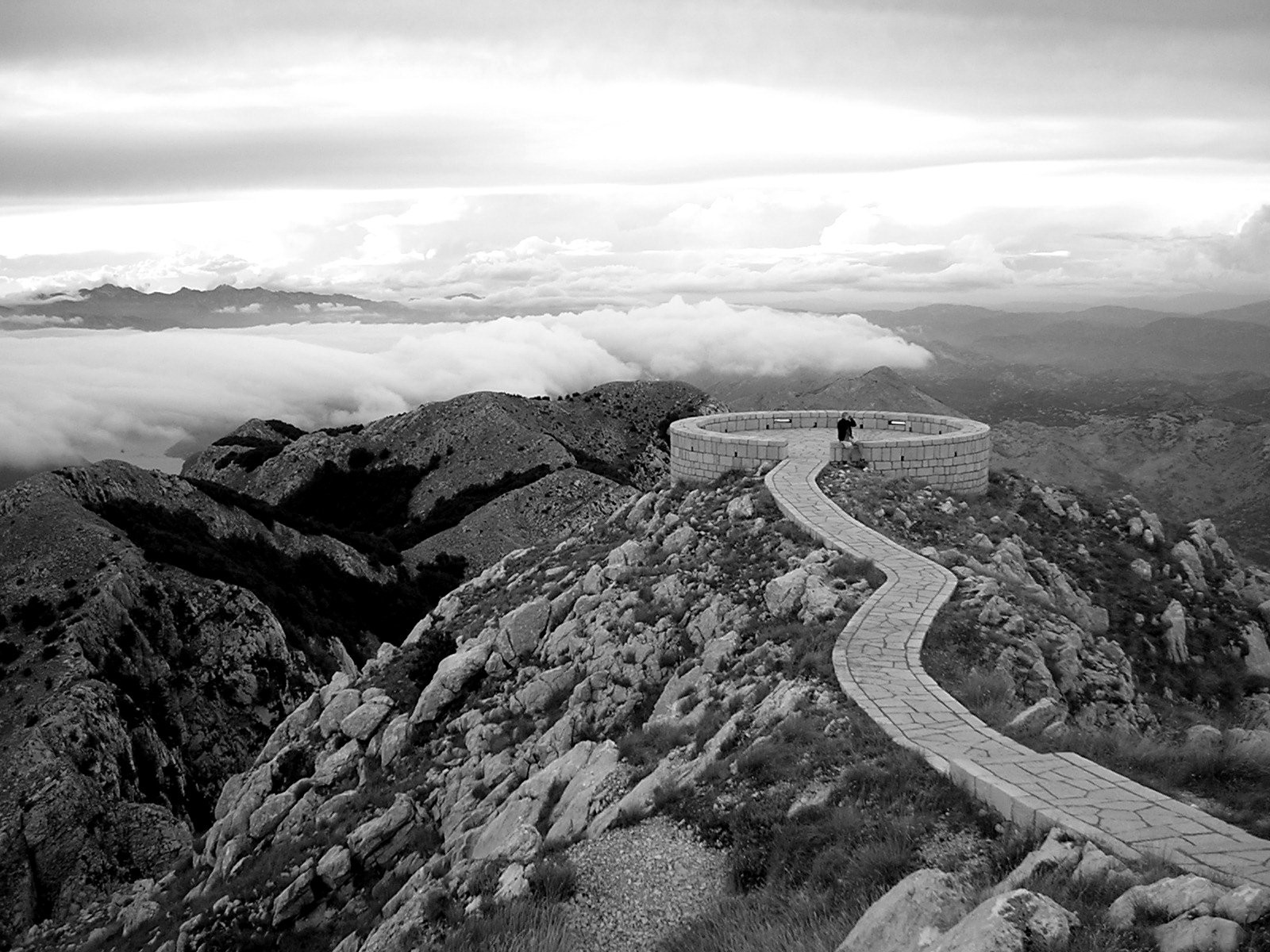 Горы в Ловчен, Черногория. Фото 24 – фотографии Черногории