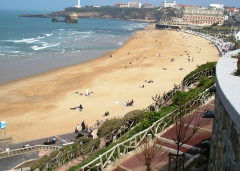 Пляж в Биаррице, Франция. Фото 3 – фотографии Франции