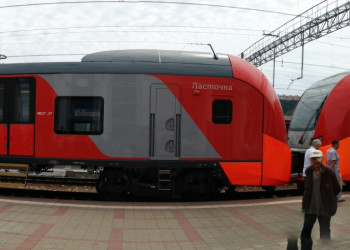 Вокзал Туапсе, электричка – фотографии России