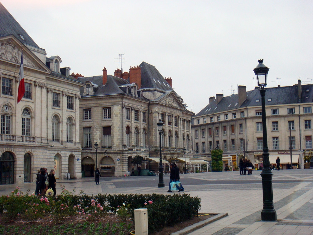 Дома в Орлеане, Франция. Фото 3 – фотографии Франции