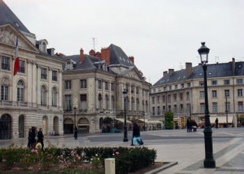 Дома в Орлеане, Франция. Фото 3 – фотографии Франции