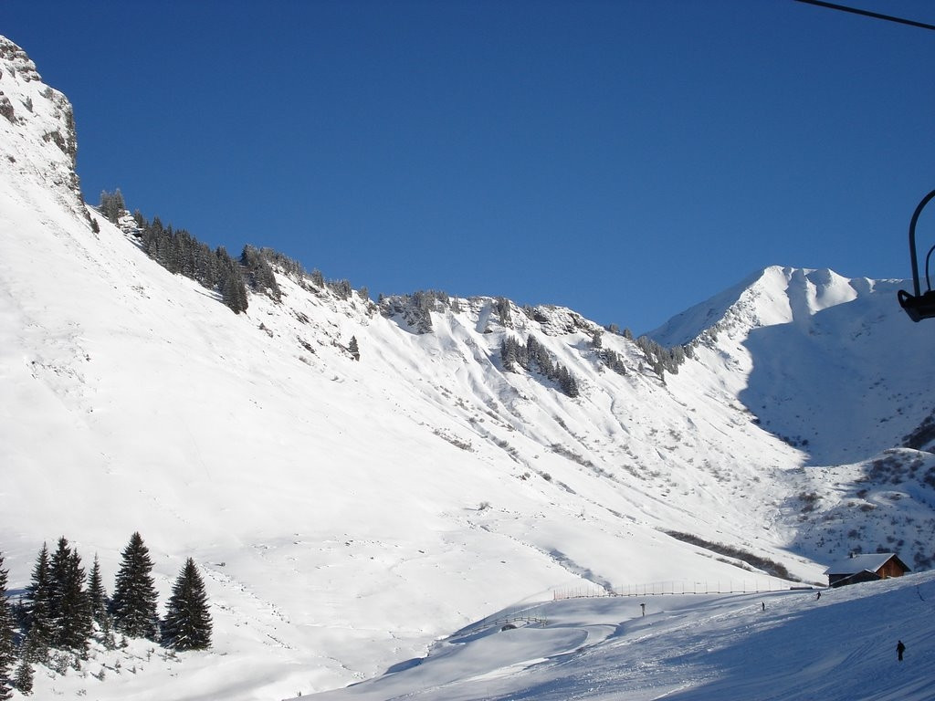 Горы в Сэн-Жан-Д'Ольп, Франция. Фото 4 – фотографии Франции