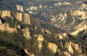 Скалы в Мелник, Болгария – фотографии Болгарии