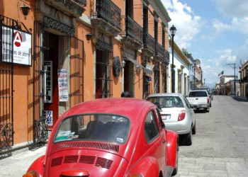 Транспорт в Оахака, Мексика – фотографии Мексики