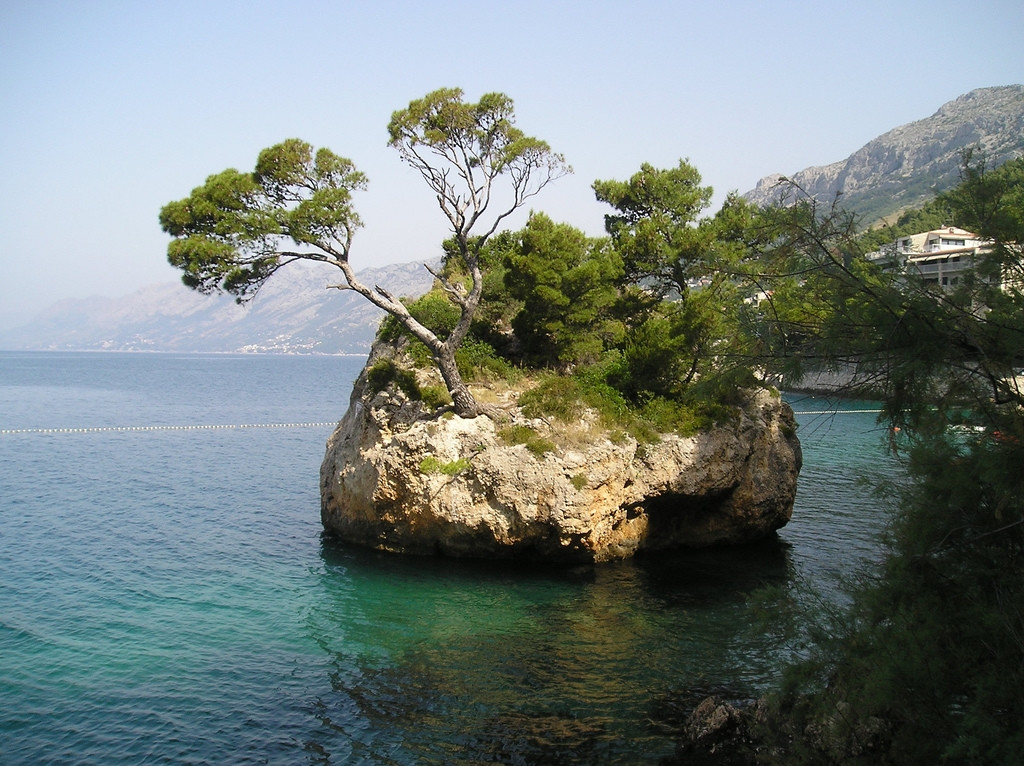 Море в Брела, Хорватия. Фото 24 – фотографии Хорватии