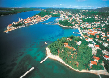 Побережье в Раб, Хорватия – фотографии Хорватии