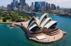 Известное здание сиднейской Оперы (Sydney Opera House), Австралия – фотографии Австралии