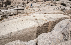 Незаконченный обелиск 12 – фотографии Египта