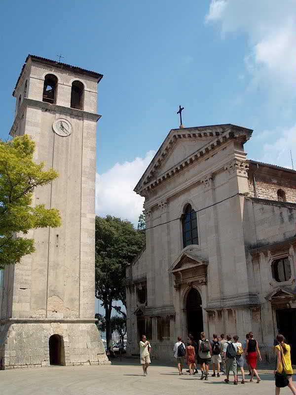 Церковь в Пула, Хорватия. Фото 7 – фотографии Хорватии