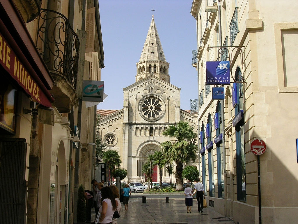 Церковь в Ним, Франция – фотографии Франции