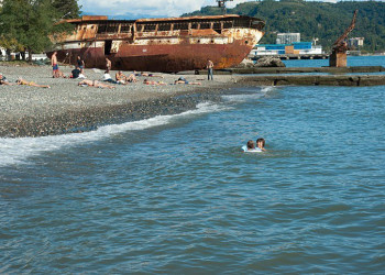 Пляж в Абхазии. Фото 6 – фотографии Абхазии