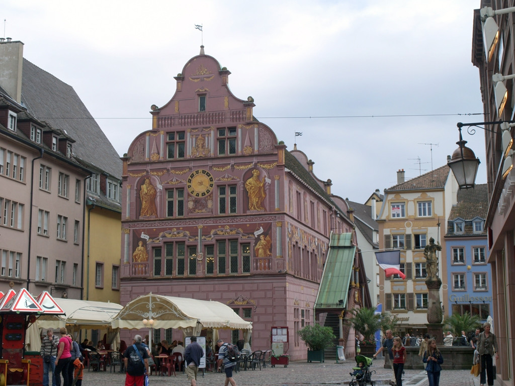 Кафе в Мюлузе, Франция – фотографии Франции