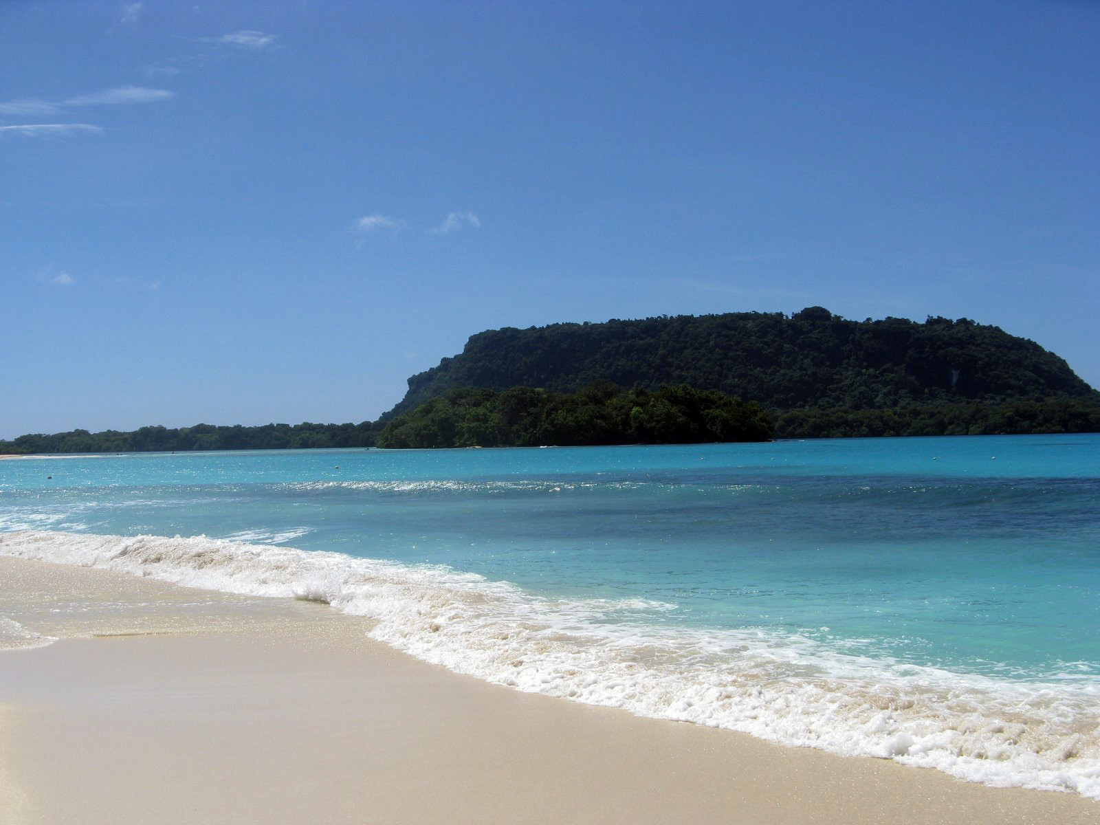 Красивые песчаные пляжи Вануату. Фото 3 – фотографии Вануату