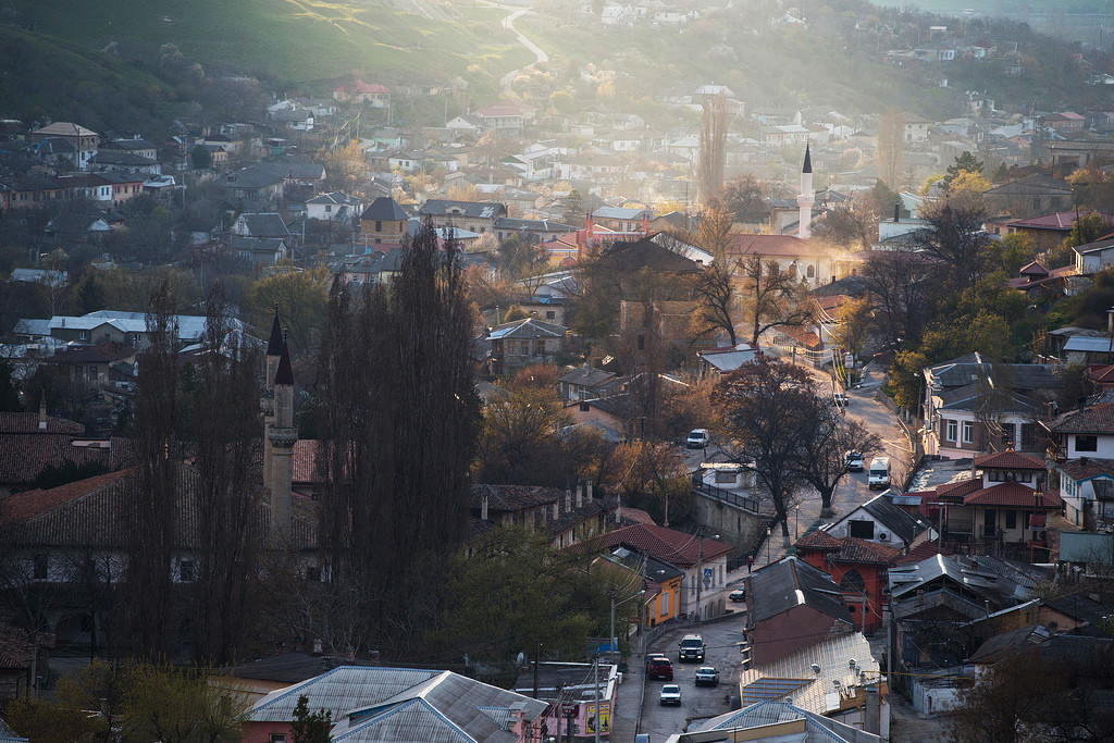 Вид на город Бахчисарай – фотографии России