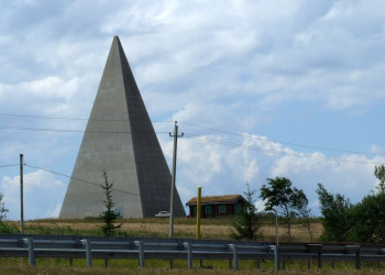 Достопримечательность в Пушкинские Горы, Россия – фотографии России