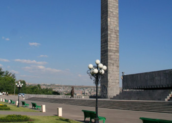Парк Каскад – фотографии Армении