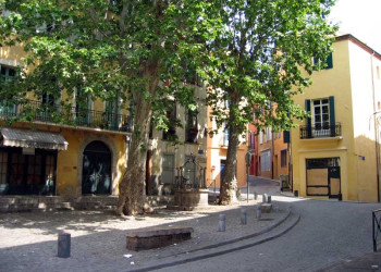 Улица в Перпиньяне, Франция. Фото 3 – фотографии Франции