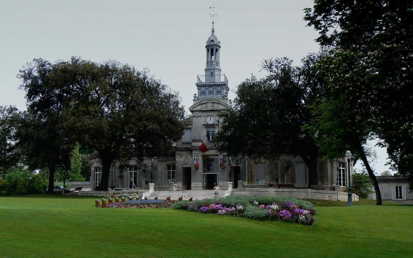 Достопримечательность в Коньяке, Франция – фотографии Франции