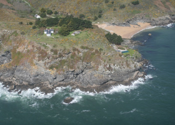 Панорамный вид в Локмарья, Франция – фотографии Франции